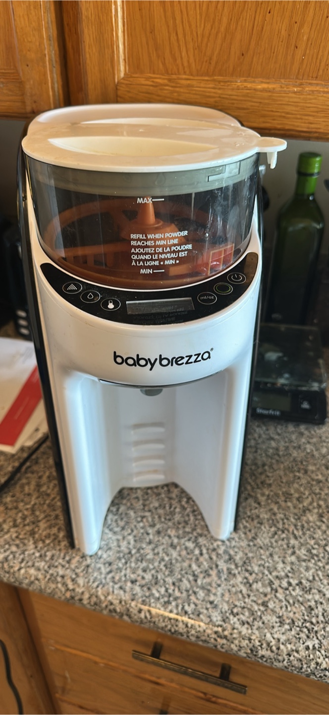 Baby Formula Dispenser