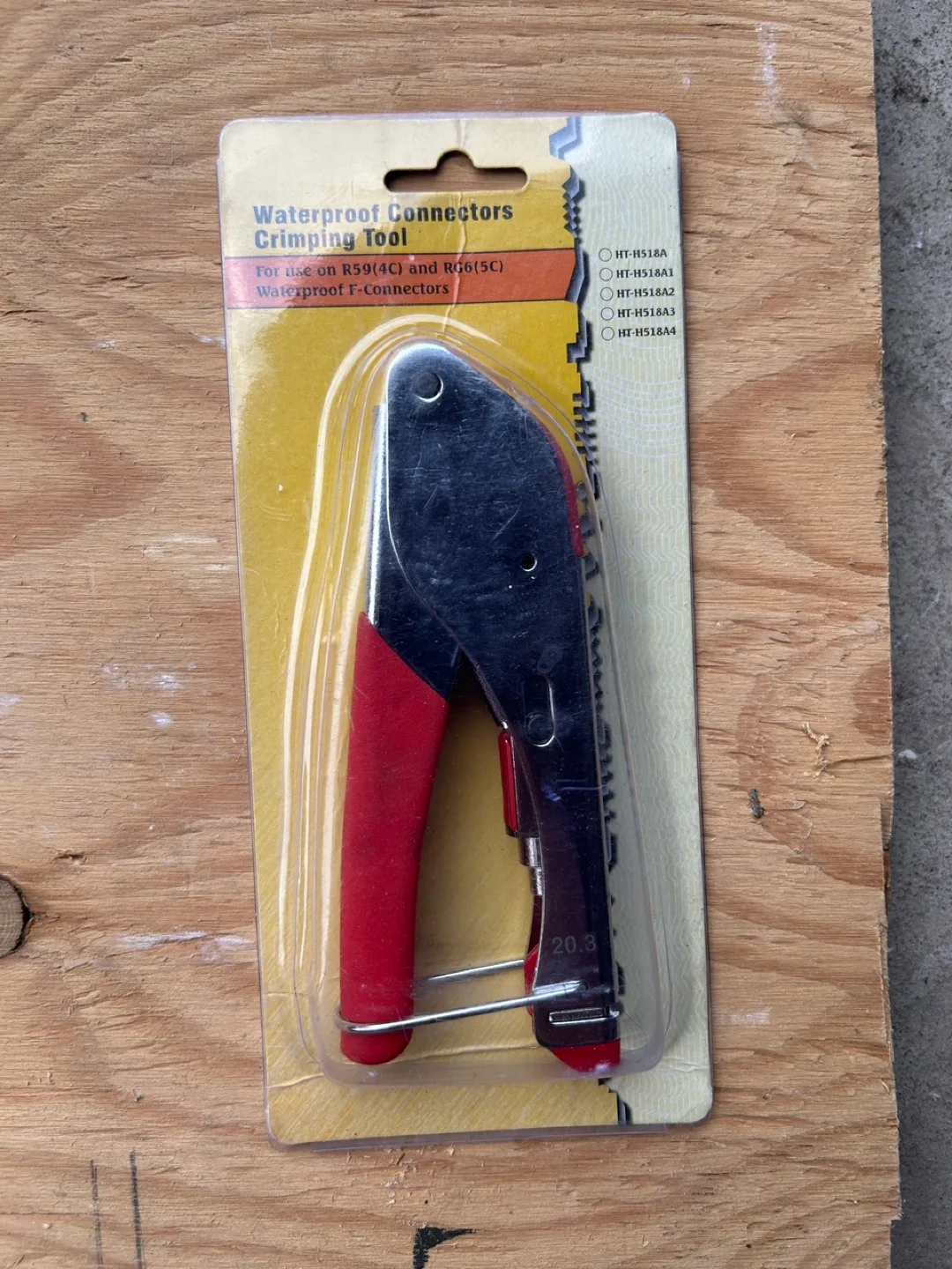 RG6 130 feet coaxial cable, crimper, cutter and connectors image indicator(3)