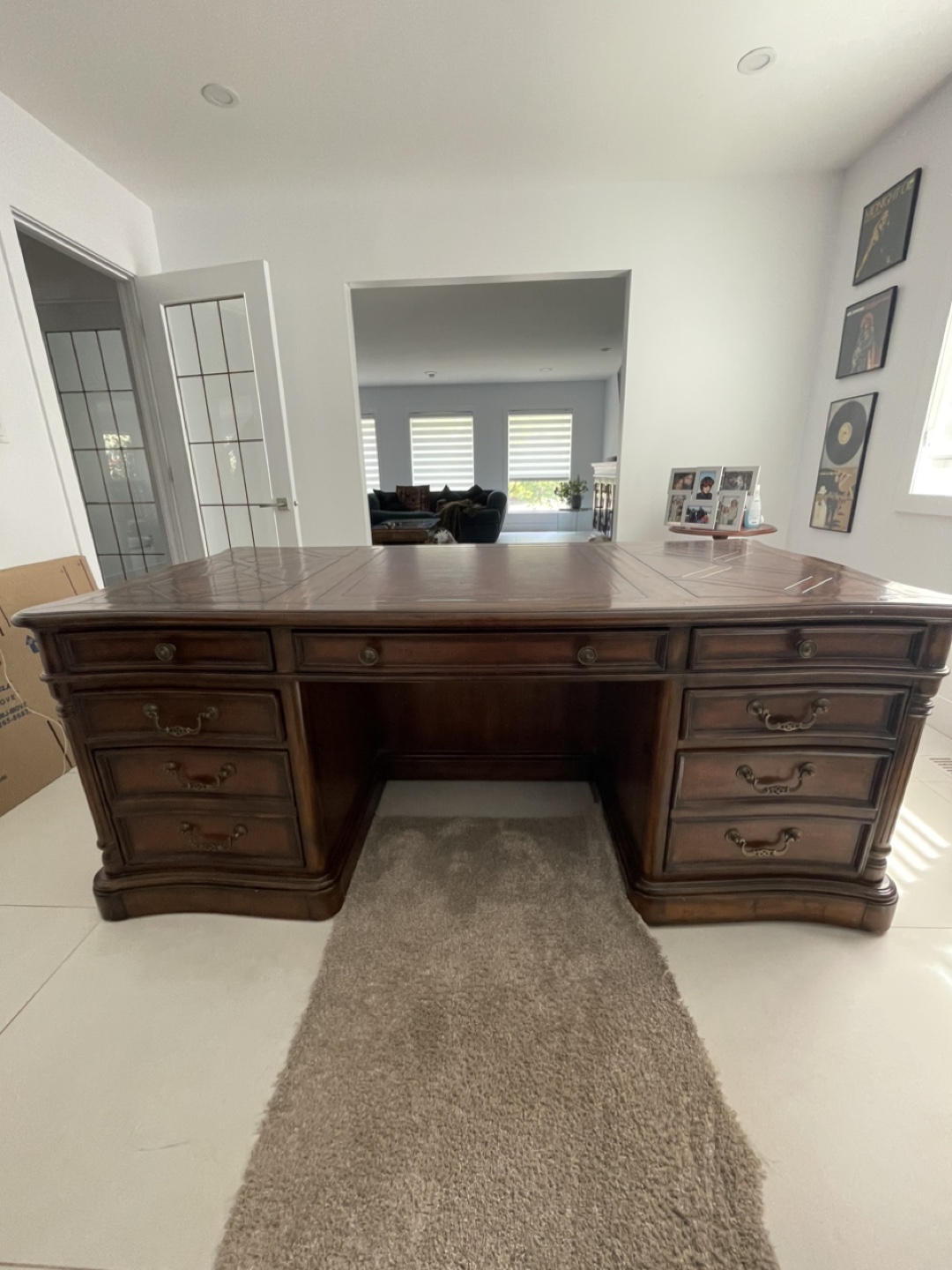 Desk solid wood