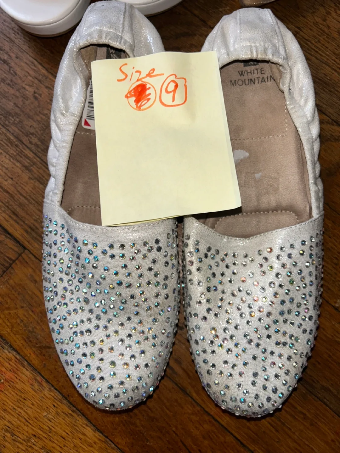 White Mountain Embellished Slip-On Shoes - Size 9 image indicator(2)