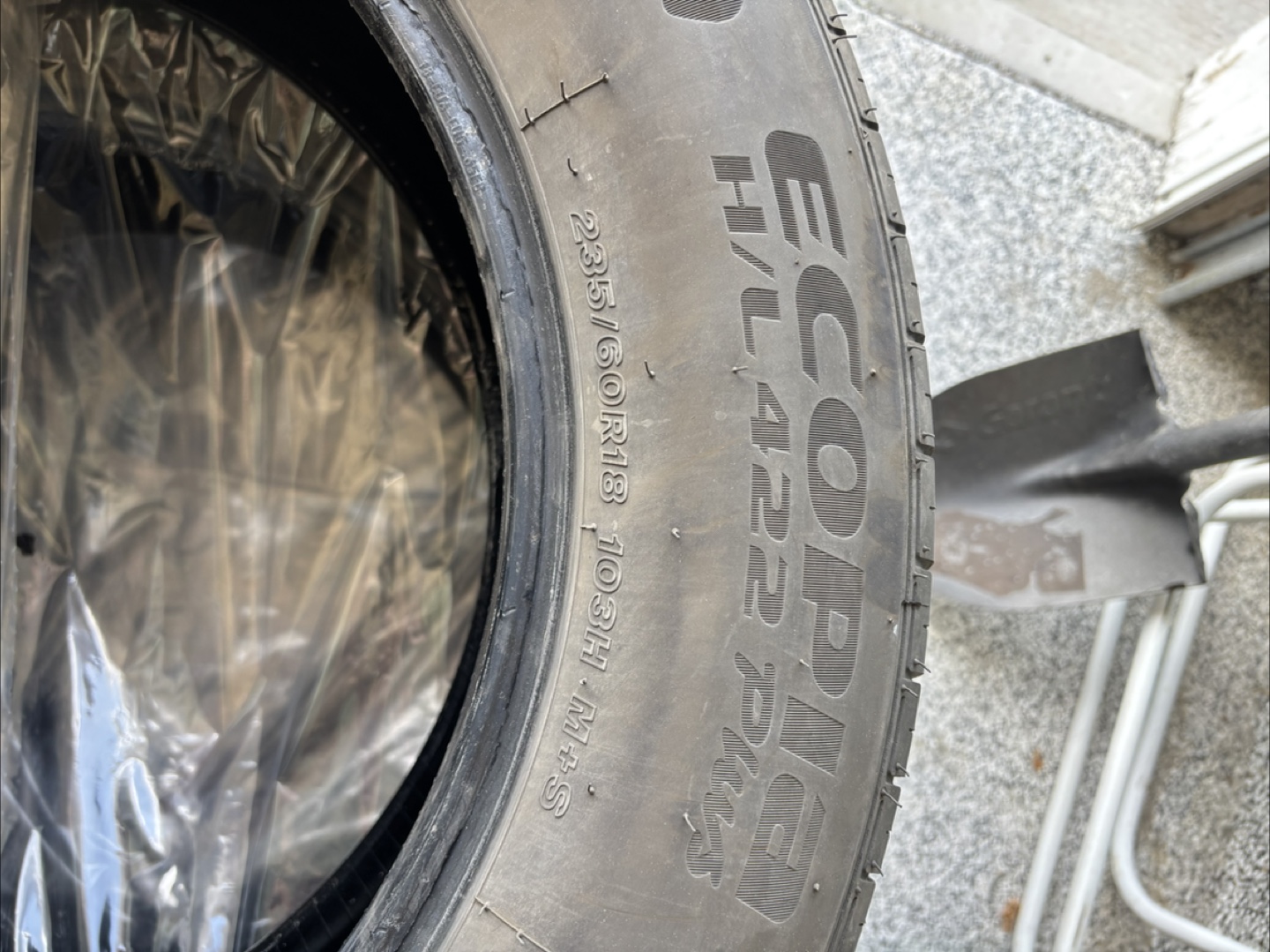 Used Bridgestone Tires - photo 3