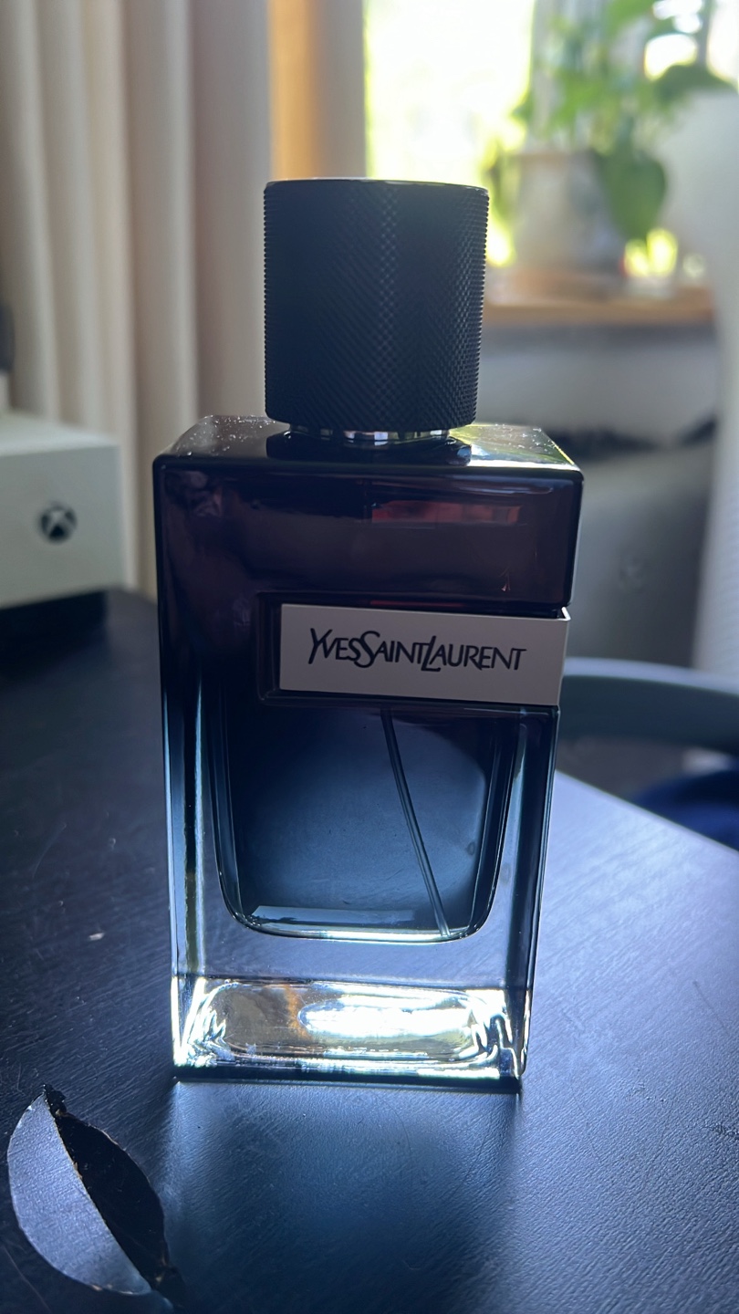 Yves Saint Laurent Y Eau de Parfum 100ml