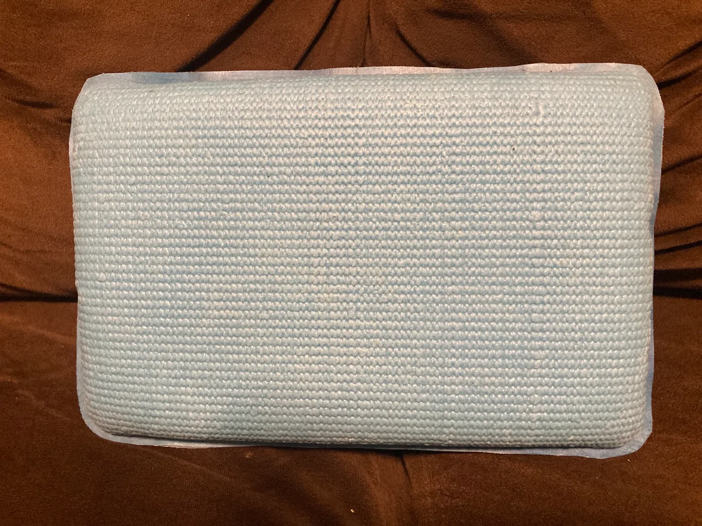 Antibacterial Bath Pillow with Suction Cups - Barely Used thumbnail