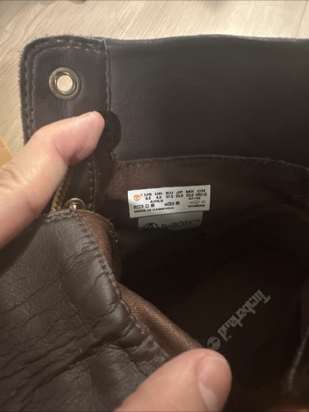 Timberland Tan Heeled Boots - photo 3