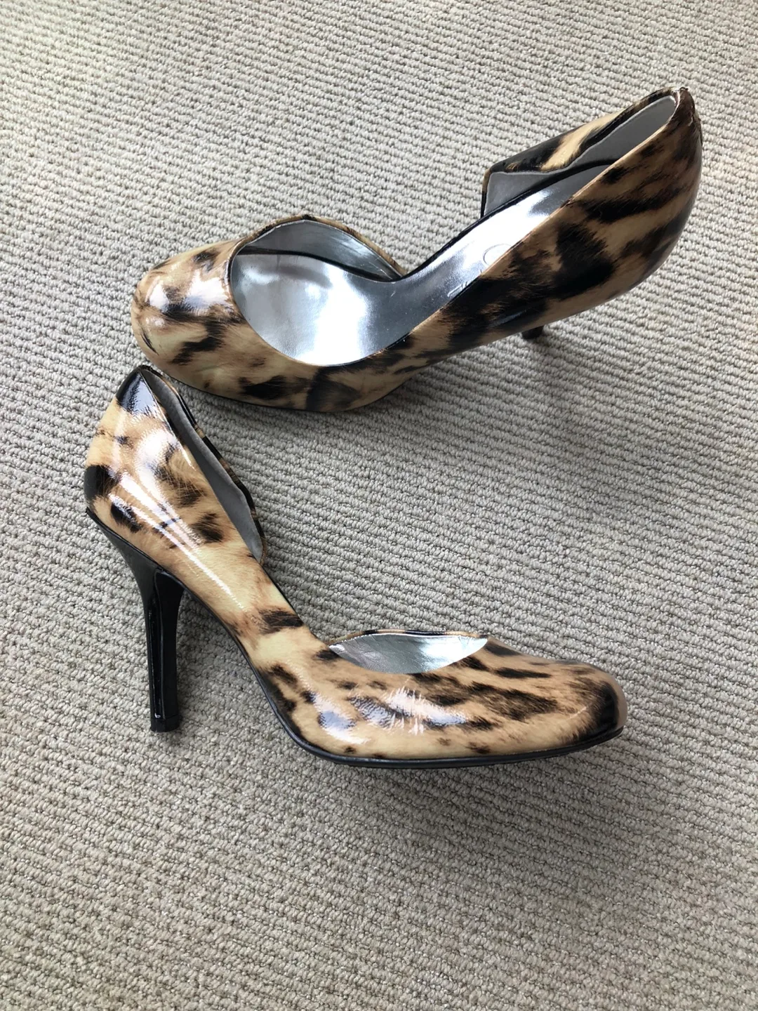 Jessica Simpson Leopard Print Pumps thumbnail