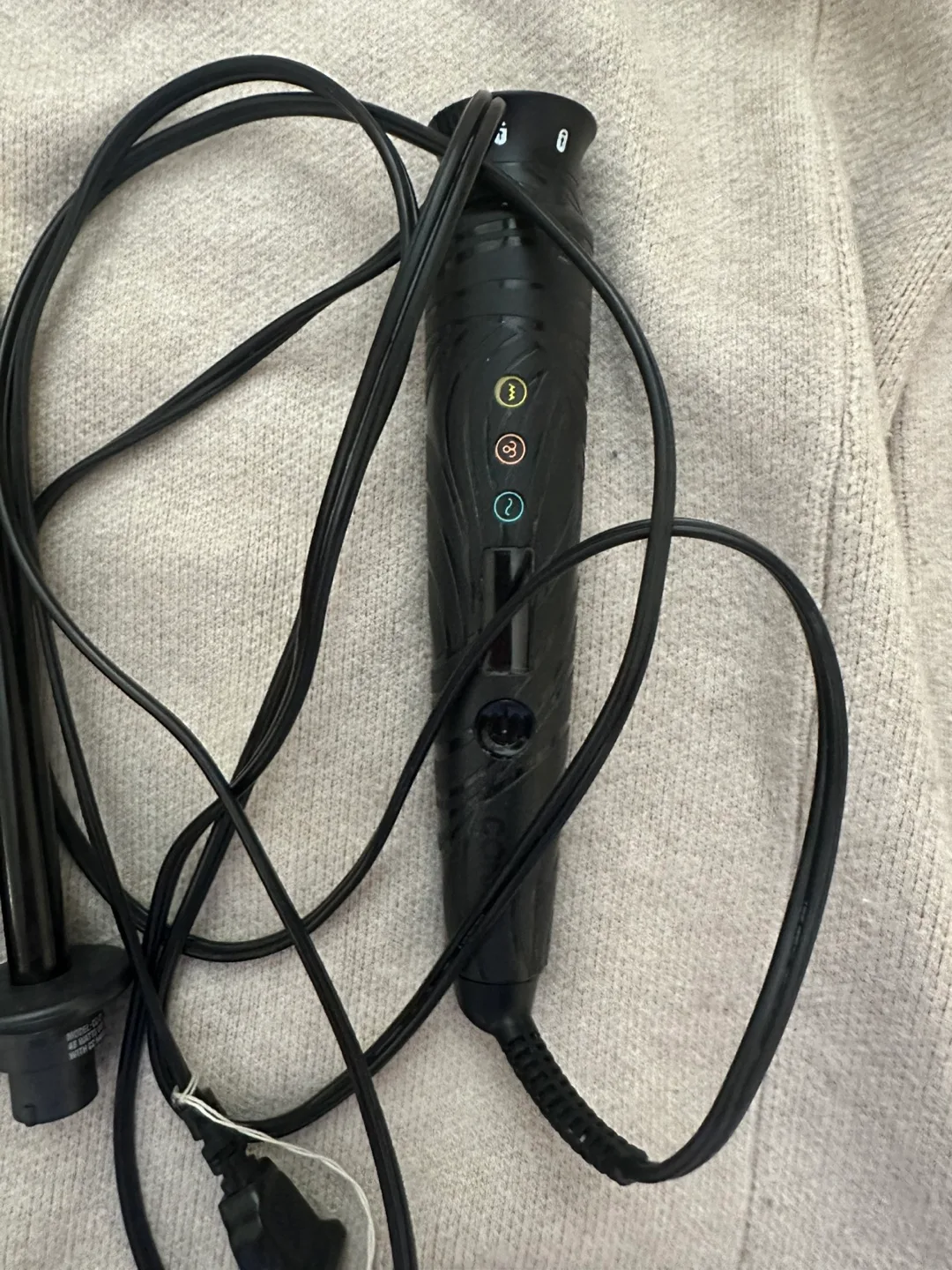 Conair 3 in 1 Ceramic Curling Wand (serious inquiries only) image indicator(2)