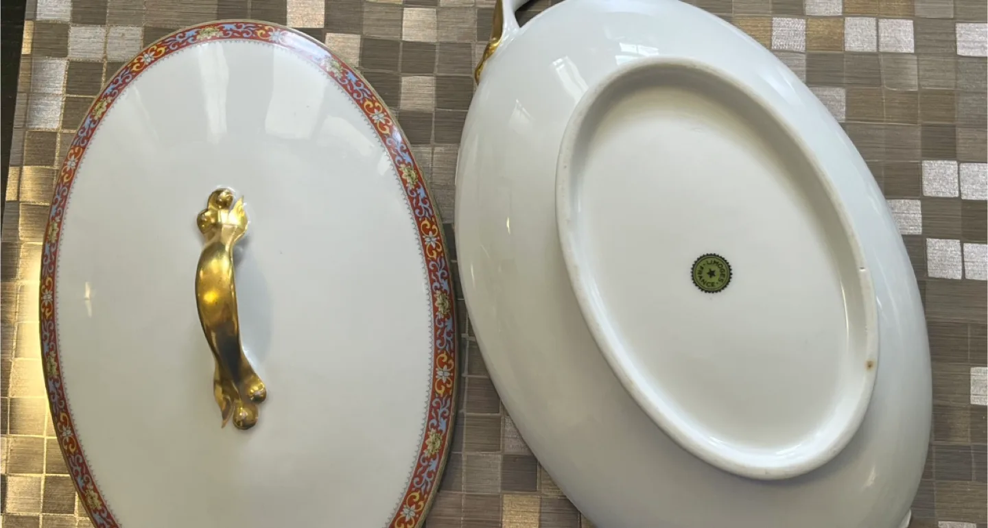 Limoges France Covered Oval Dish image indicator(5)