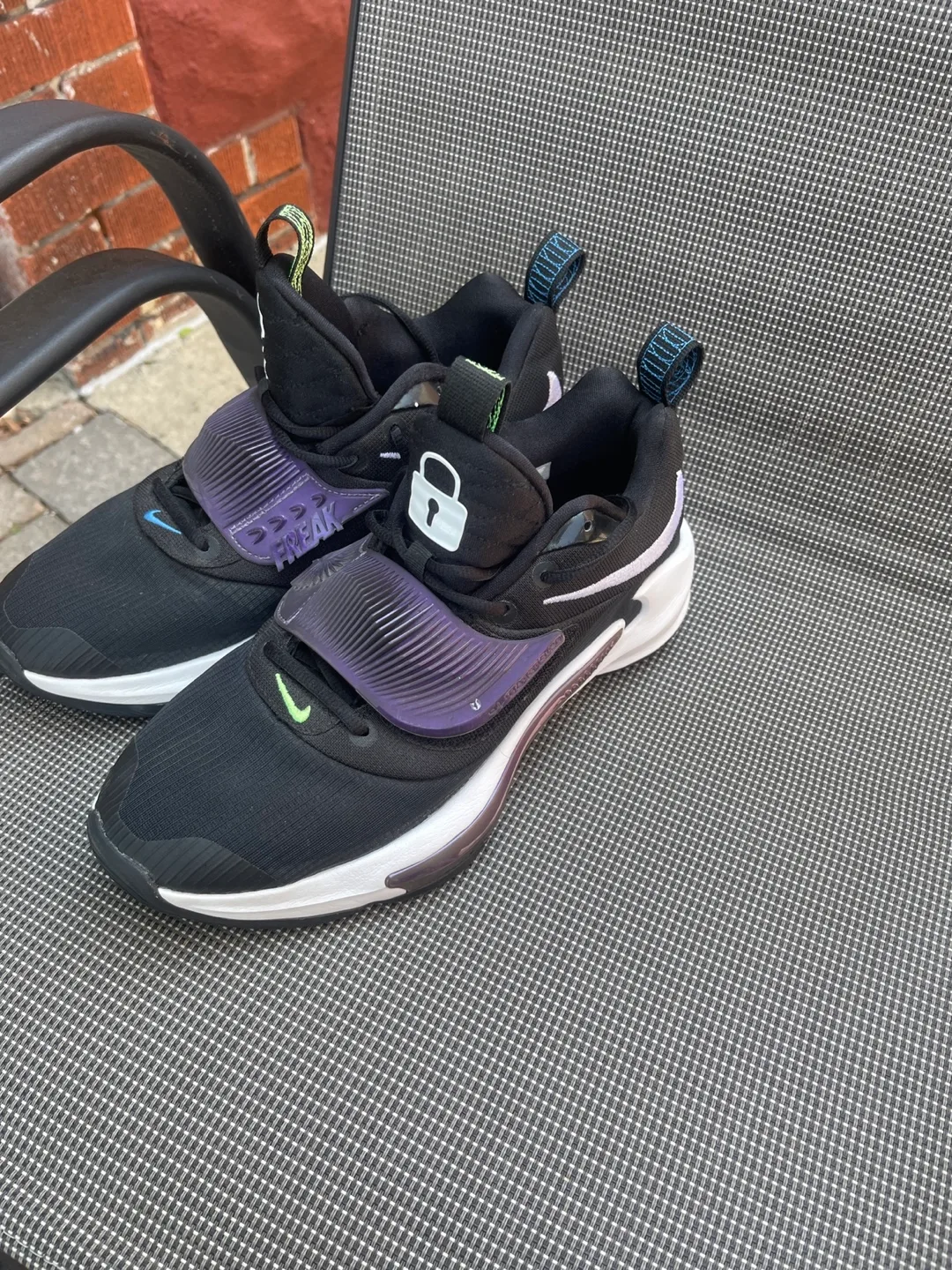 Nike Freak 3 Sneakers image indicator(2)