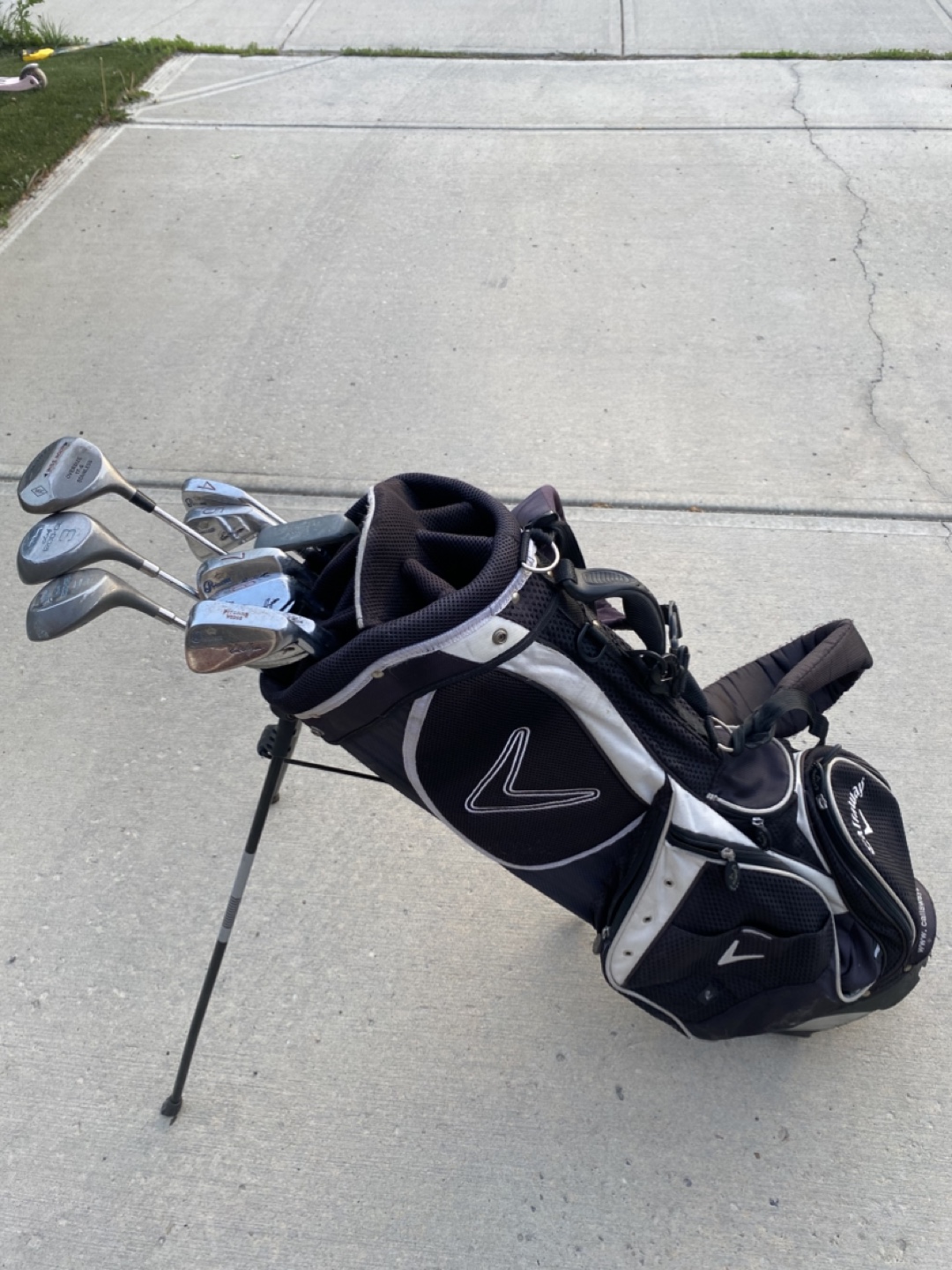 Golf Clubs and Golf Bag - photo 2