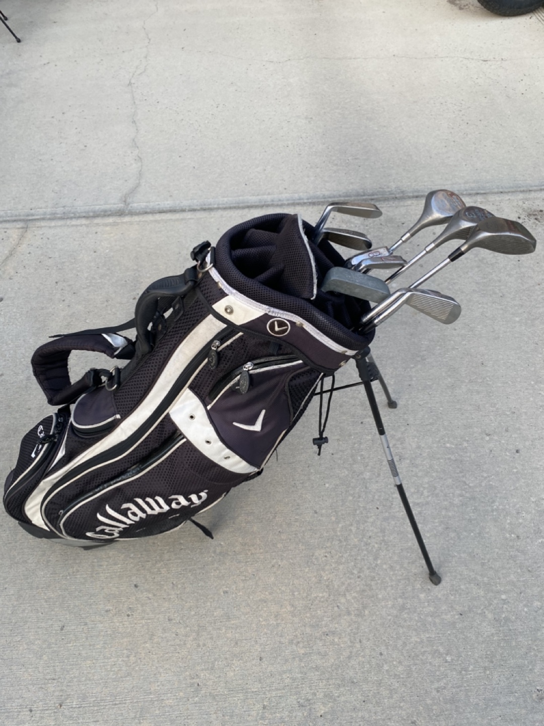 Golf Clubs and Golf Bag - photo 3