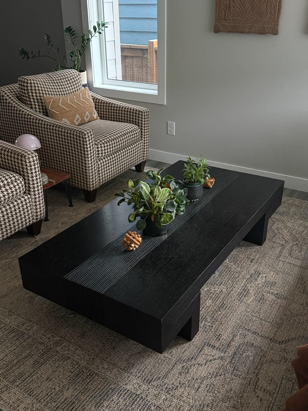 Modern Black Coffee Table thumbnail