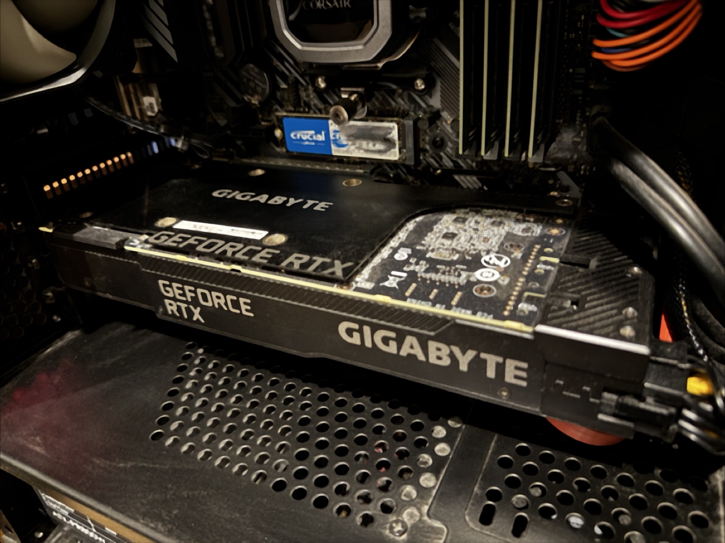 Gigabyte 24GB NVIDIA GeForce RTX 3090 Turbo - photo 4