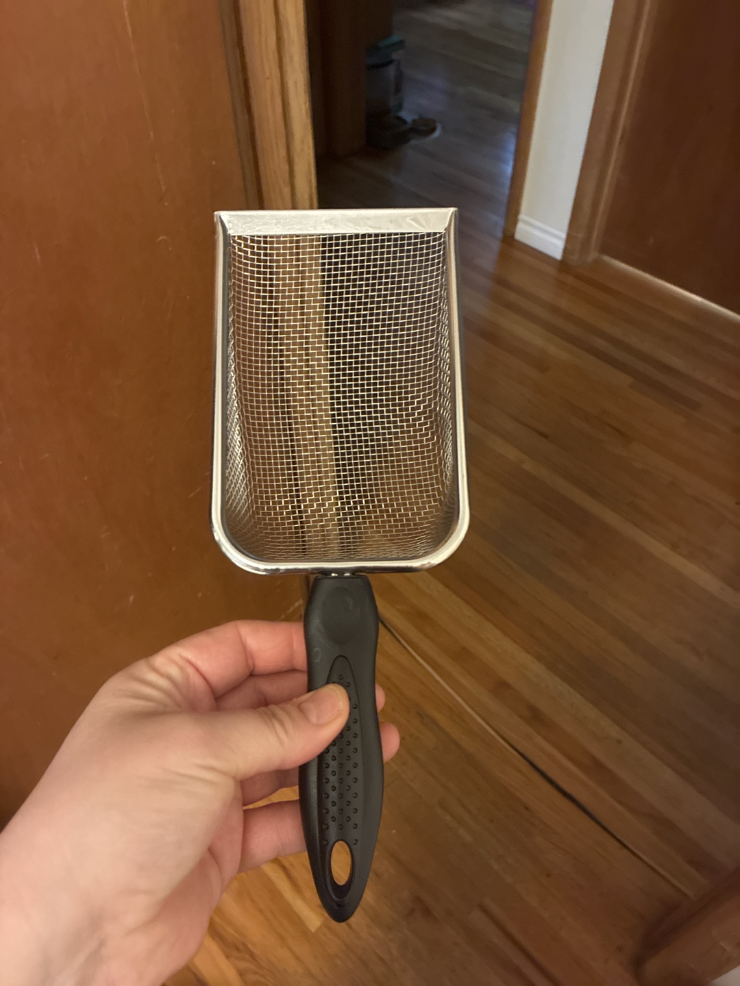 Metal Mesh Scoop