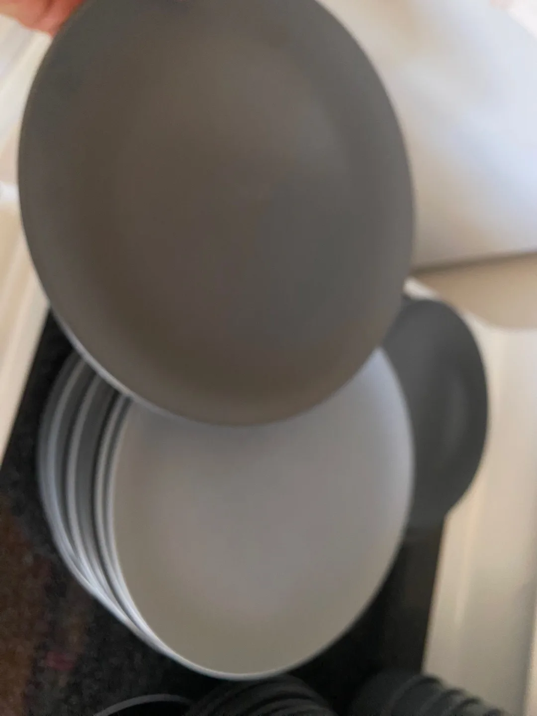 Dinnerware Set image indicator(2)