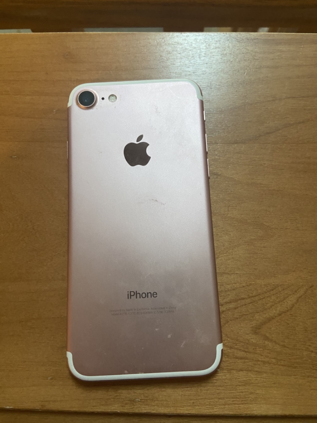 Rose Gold iPhone - photo 4