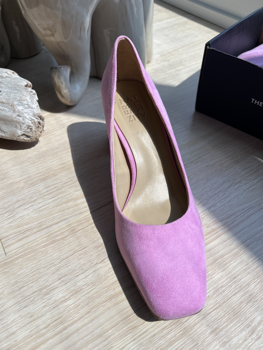 Naturalizer Rose Heels, Size 9 - photo 2