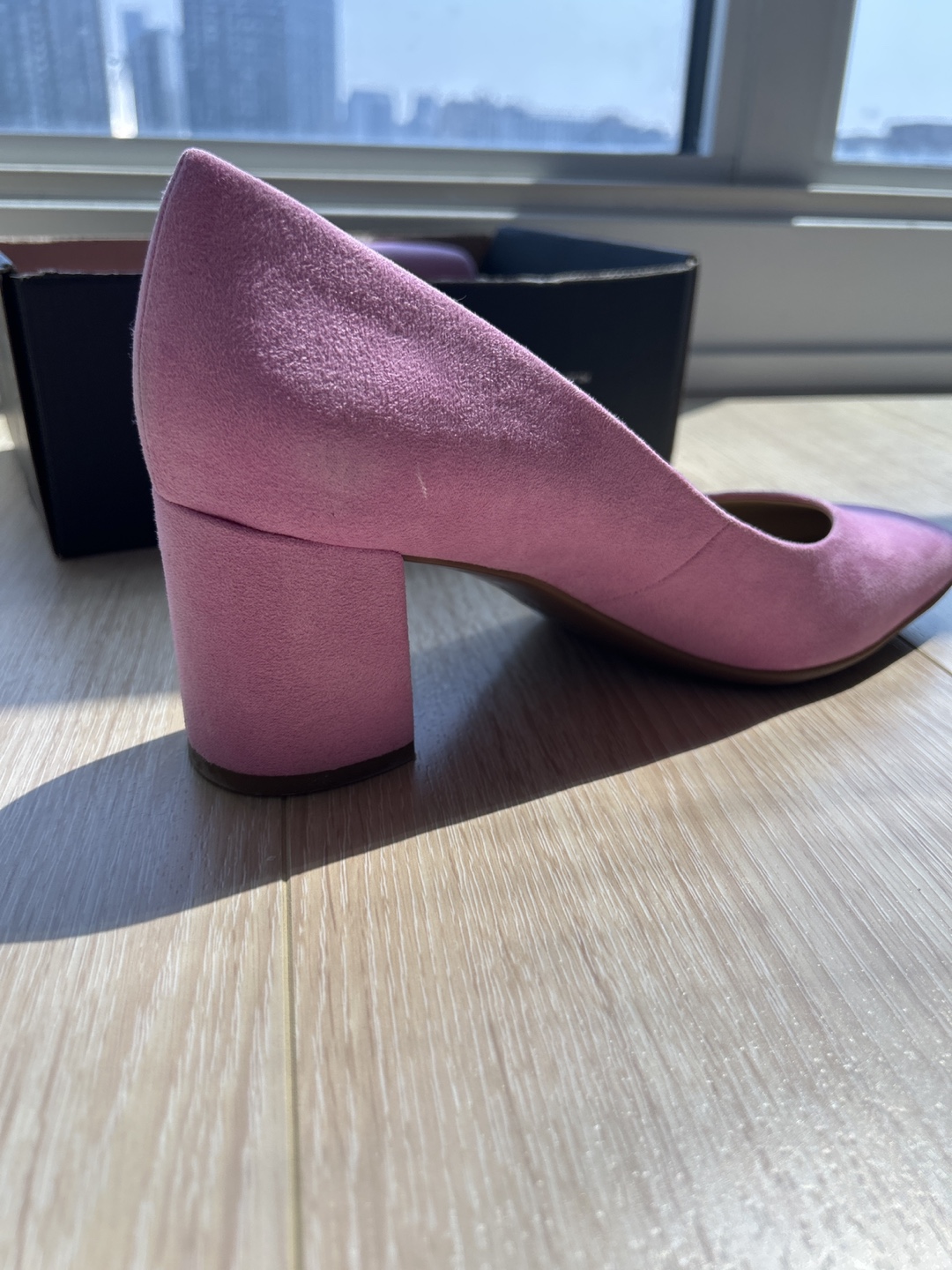 Naturalizer Rose Heels, Size 9 - photo 4