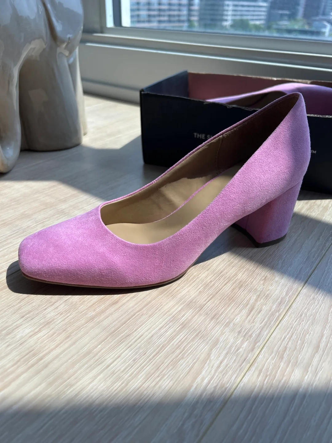 Naturalizer Rose Heels, Size 9 thumbnail
