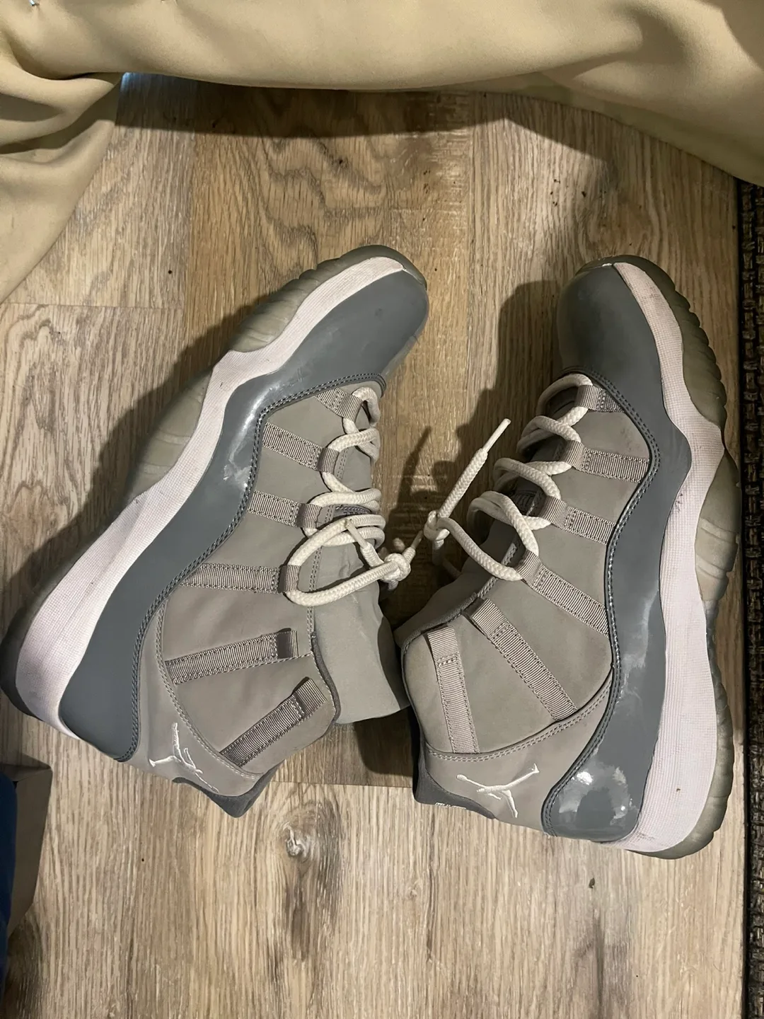 Air Jordan 11 Cool Grey Sneakers image indicator(2)
