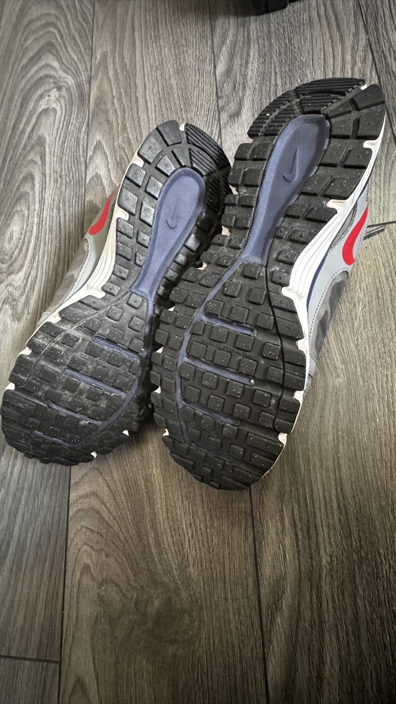 Nike Dual Fusion Sneakers - photo 2