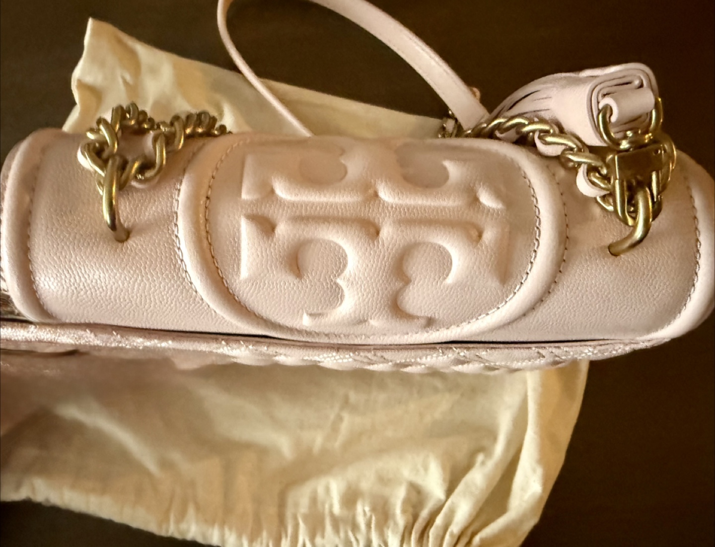 BNWOT - Tory Burch Small Fleming Convertible Shoulder Bag - photo 4