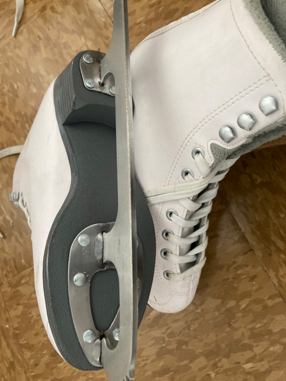 Blade Runner Ice Skates - photo 3