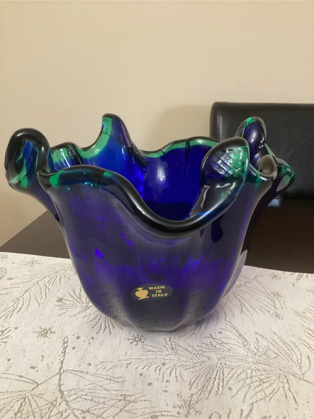 Beautiful Murano Glass Bowl thumbnail