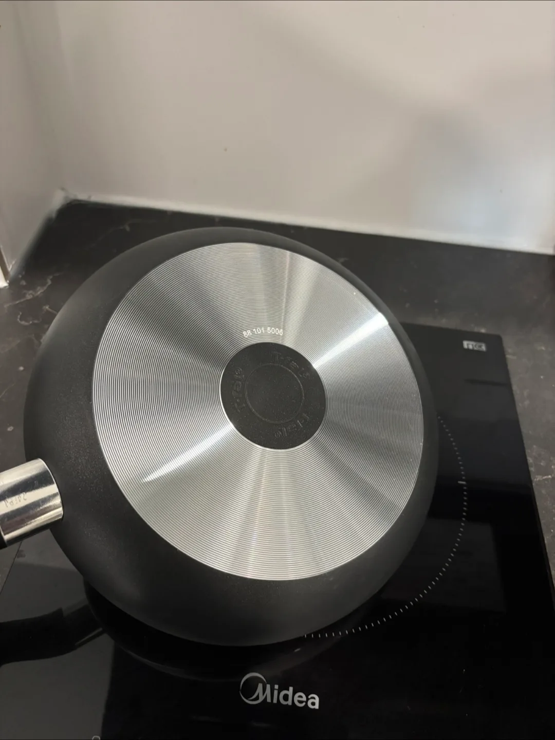 Tfal Non-Stick Frying Pan image indicator(2)