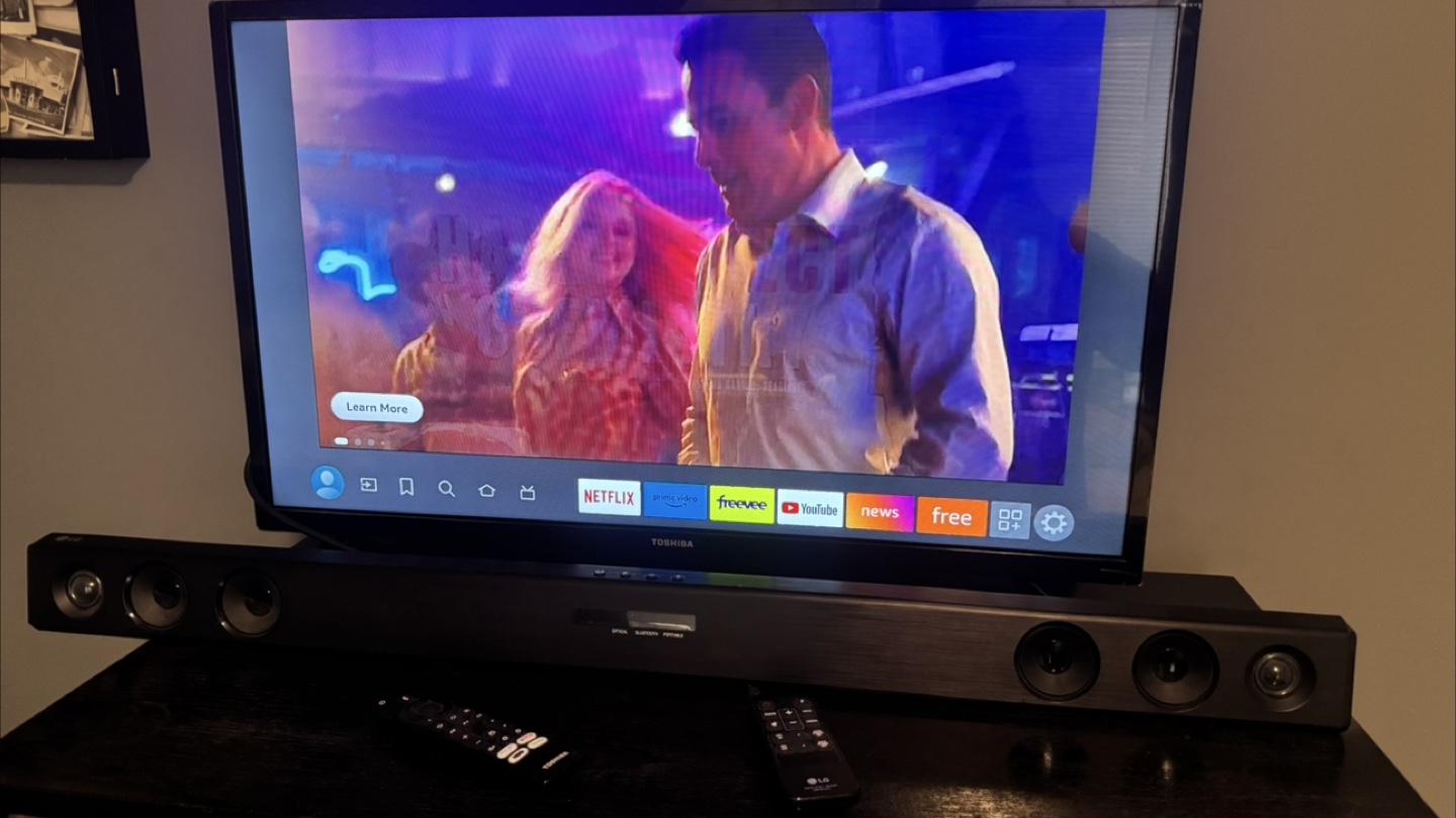 32”  Toshiba Smart TV with Soundbar and Remotes - photo 3