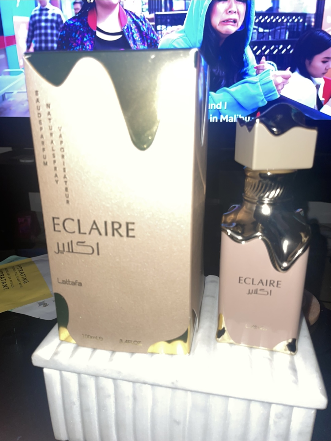 Lattafa Eclaire Perfume