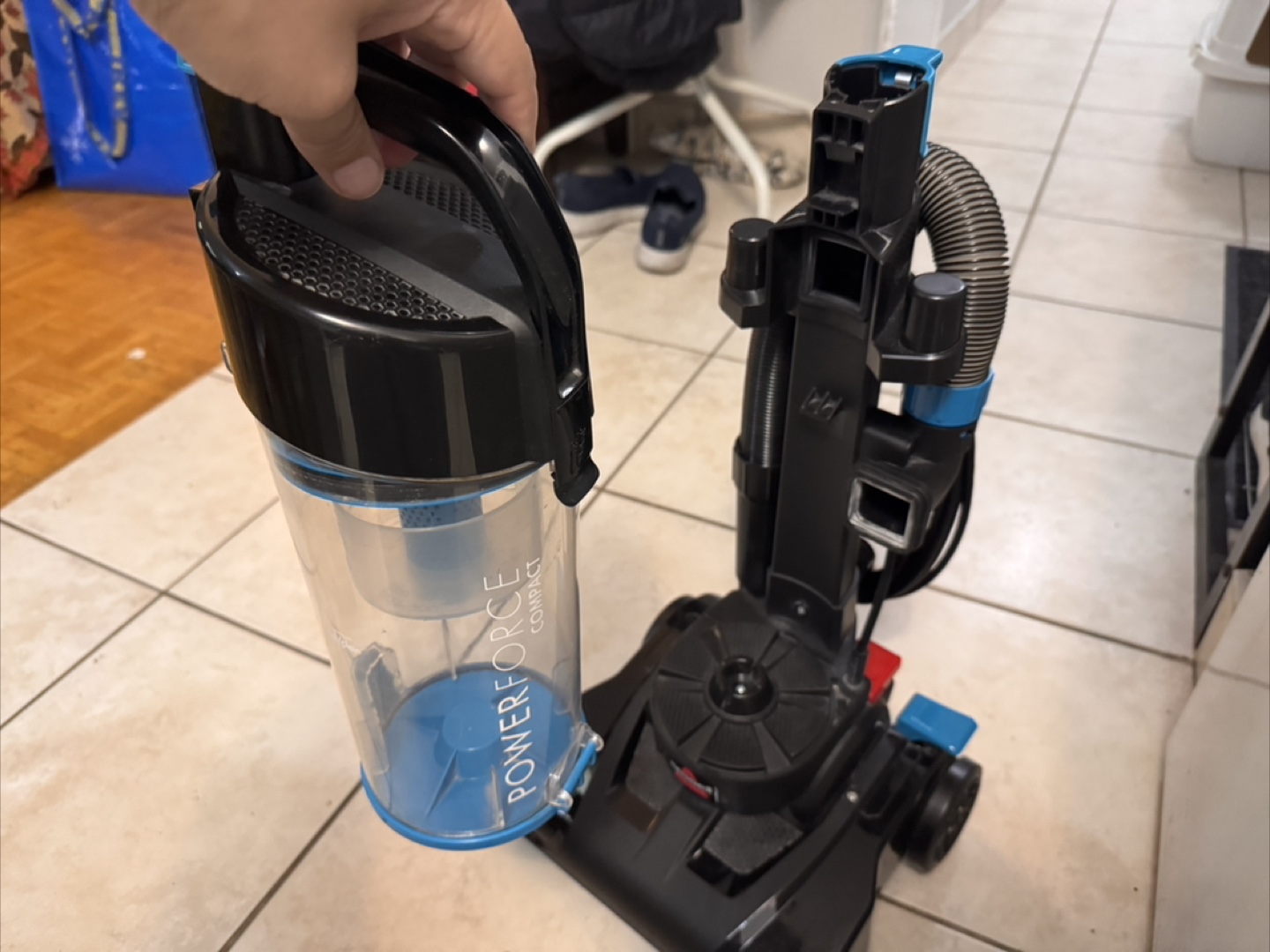 BISSELL PowerForce Compact Vacuum - photo 3