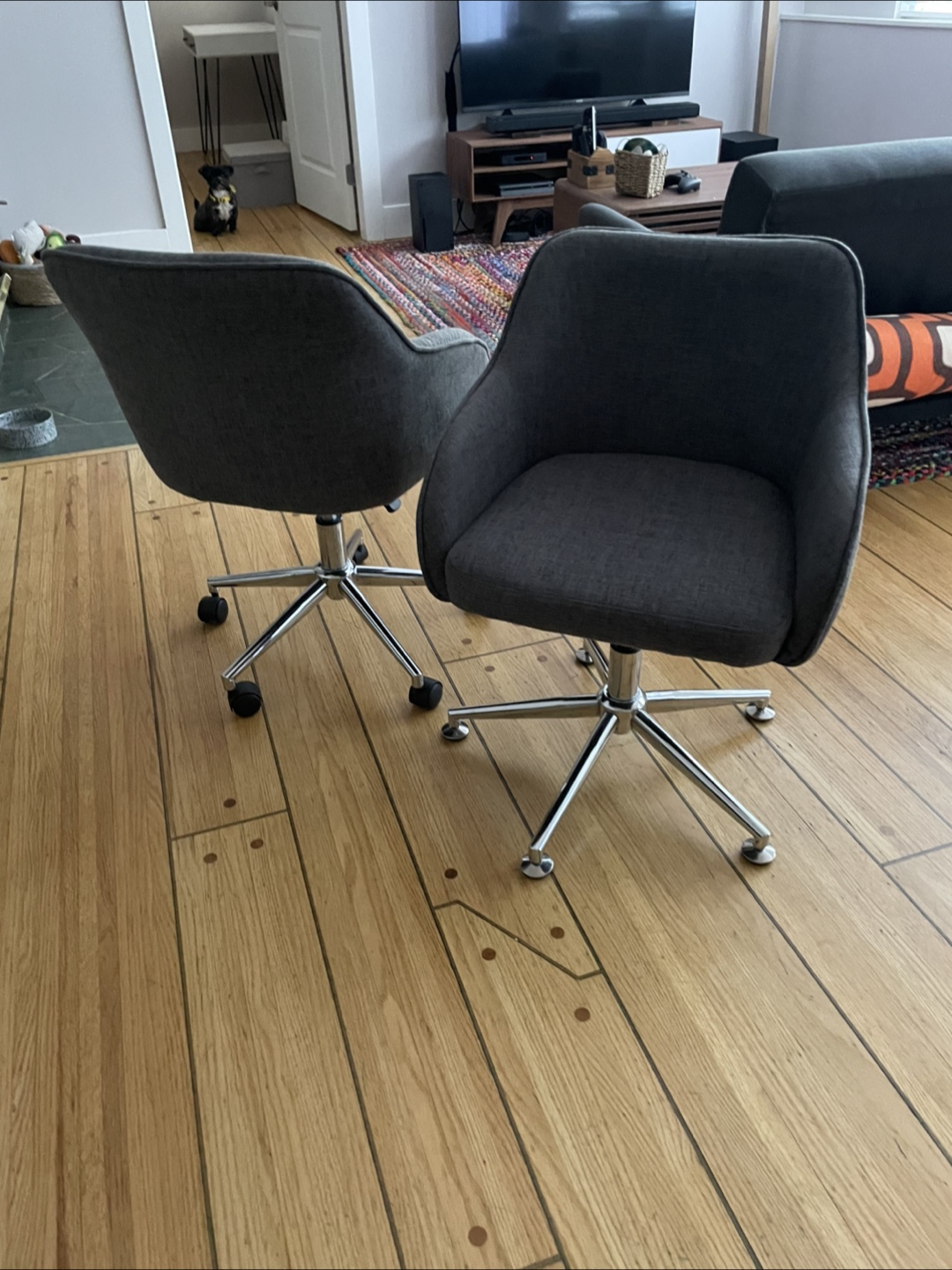2 x Stylish Office Chairs - photo 2