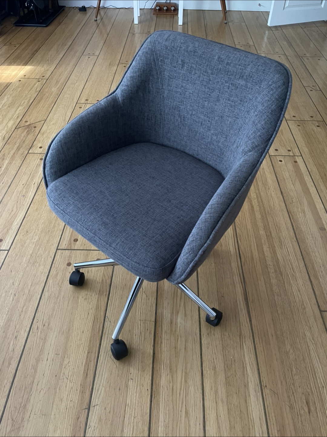 2 x Stylish Office Chairs - photo 3