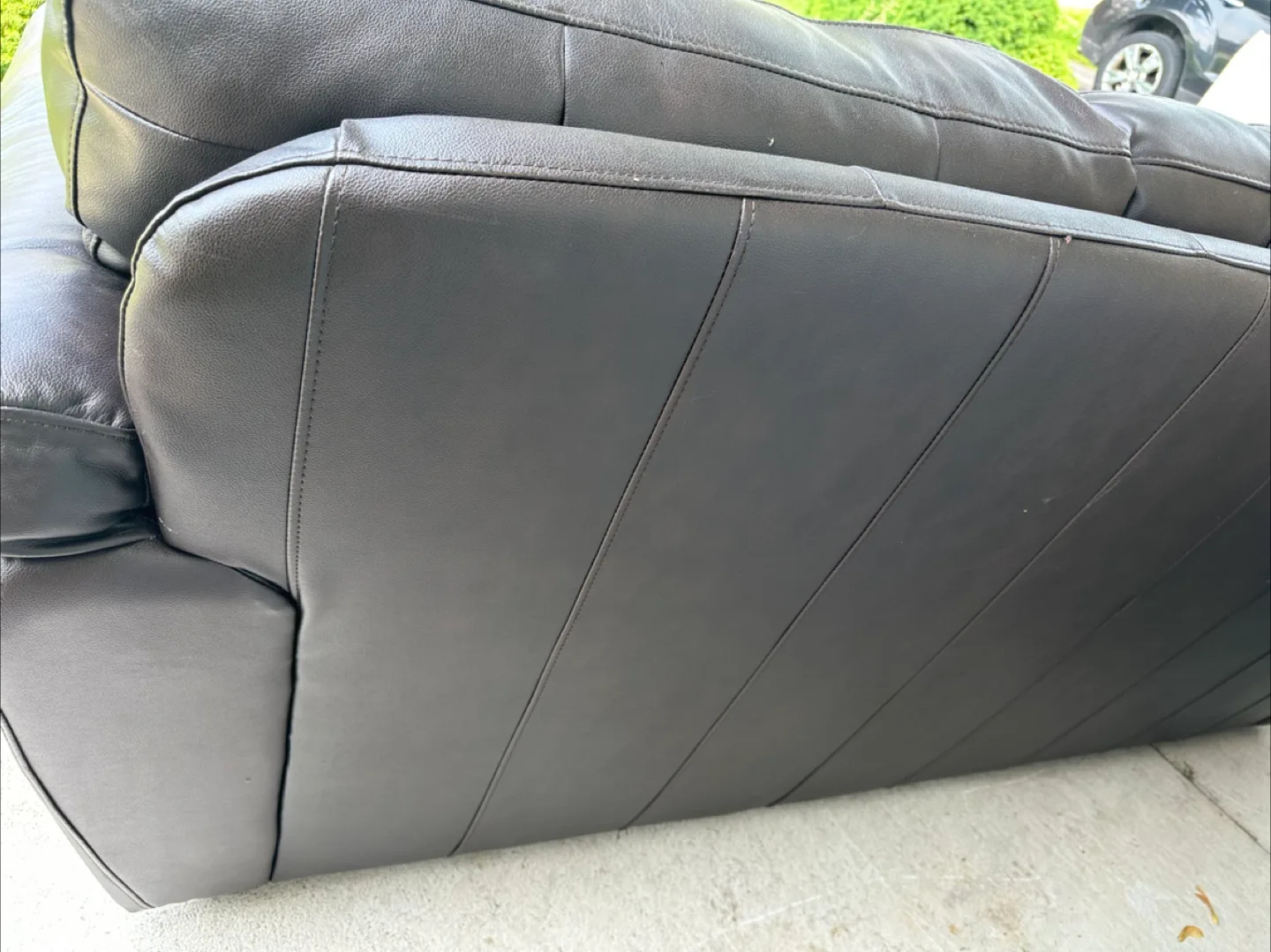 Brown Leather Sofa image indicator(9)