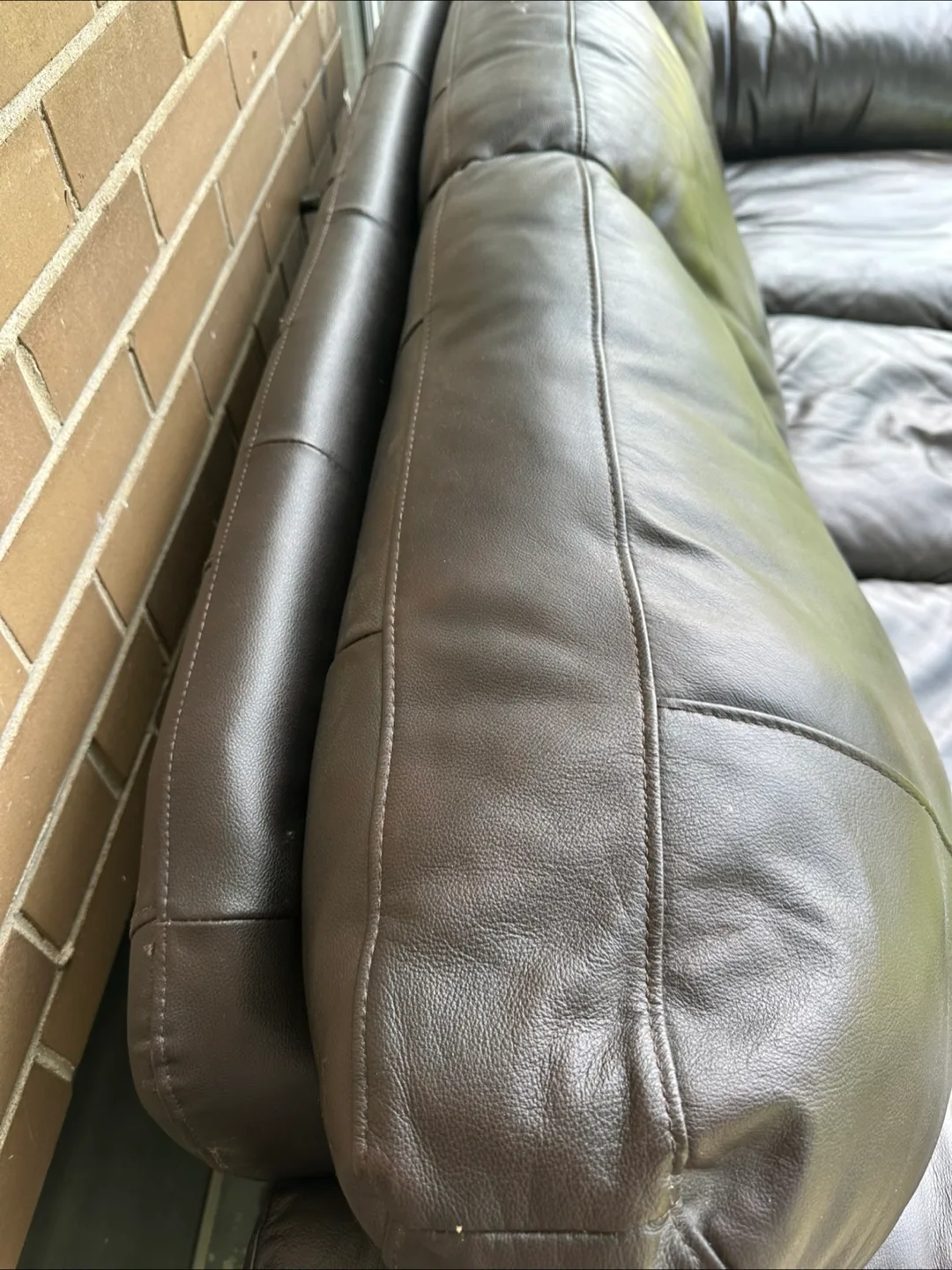 Brown Leather Sofa image indicator(7)