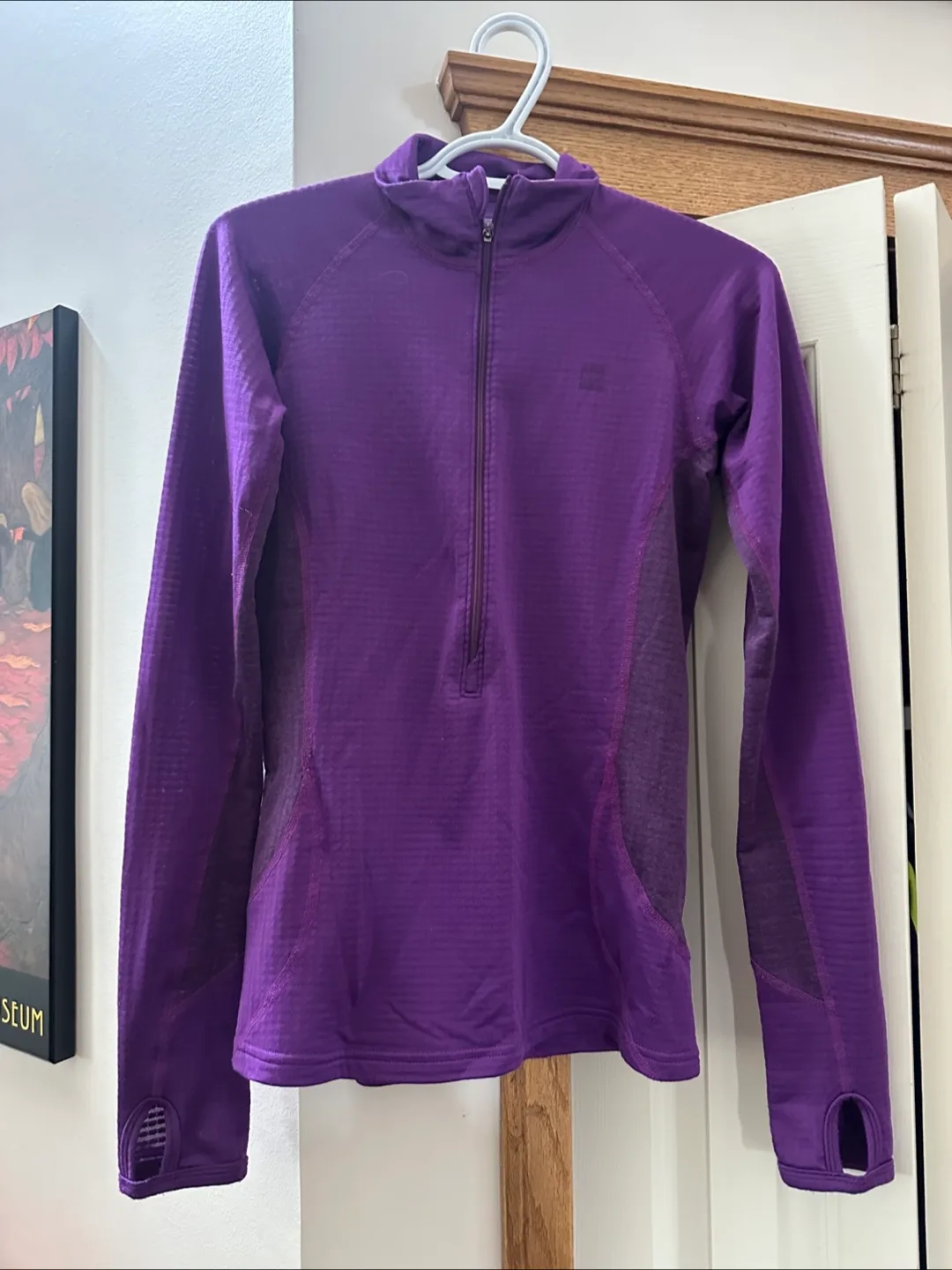 Purple Pullover with Thumbholes - M thumbnail