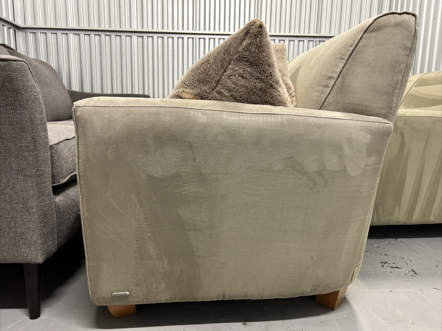 Natuzzi Sage Green Microfiber Sofa & Loveseat Set - photo 5