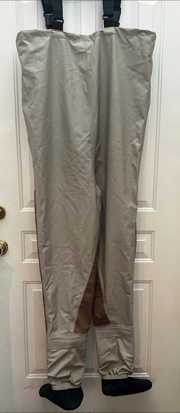 Caddis Wading Systems Waders, Size M image indicator(3)