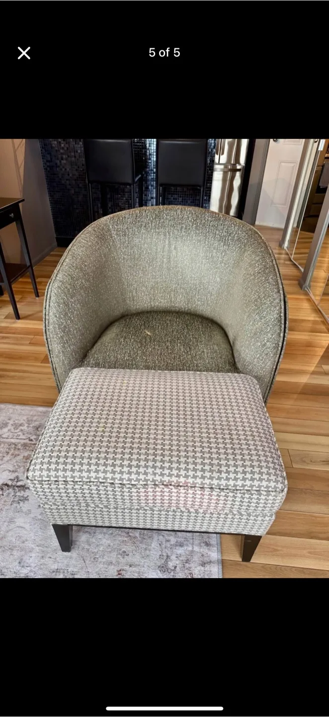 Stylish Accent Chair