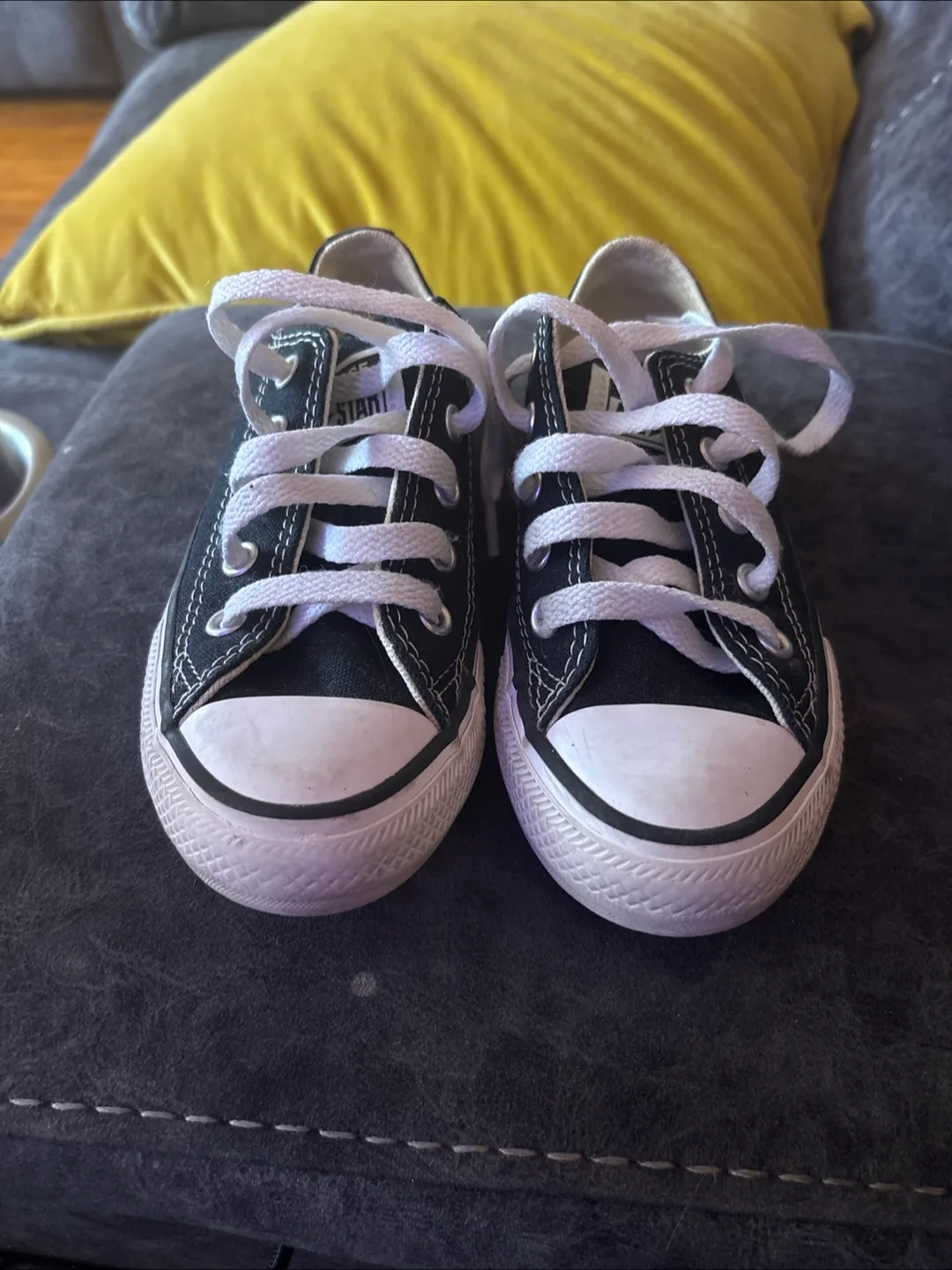 Converse Black Sneakers thumbnail