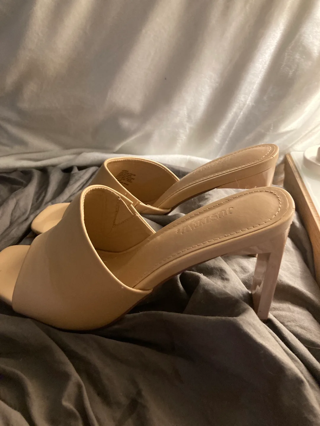 JustFab Heels - Size 8 image indicator(2)