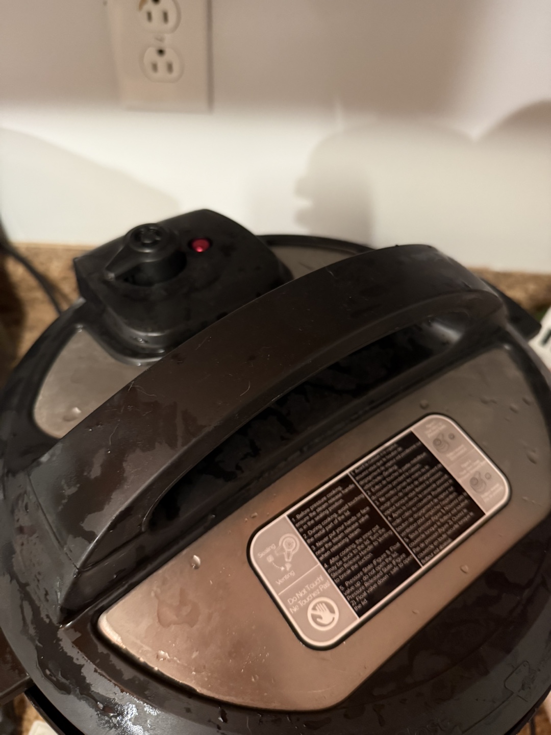 Instant Pot Pressure Cooker - photo 2
