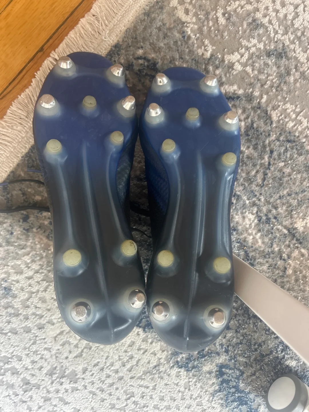 Men’s Adidas Soccer Cleats image indicator(3)