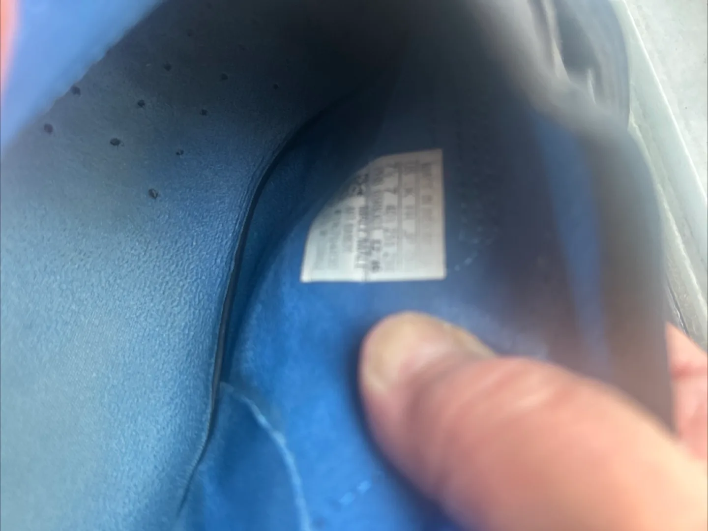 Men’s Adidas Soccer Cleats image indicator(2)