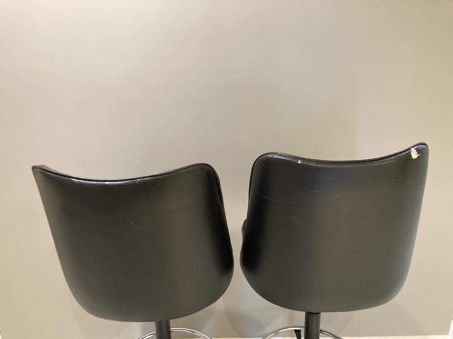 Authentic MCM Coronet Furniture Black Leather Bar Stools - photo 2