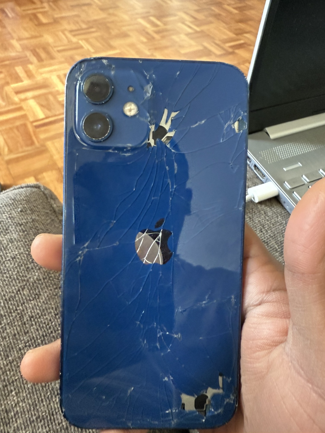 iPhone 12 - Blue 128 GB steal deal - photo 4