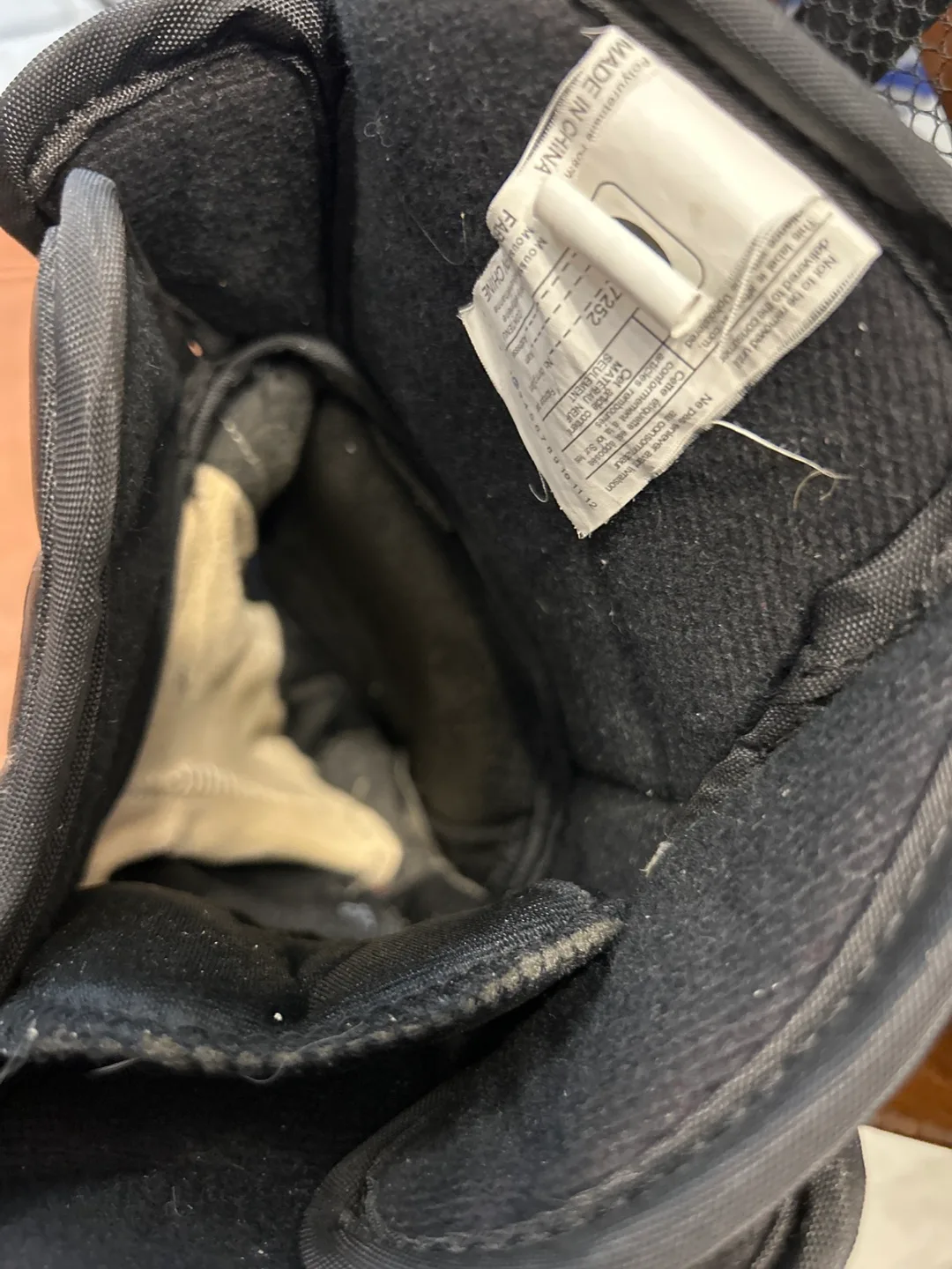 Hespeler Hockey Gloves image indicator(6)