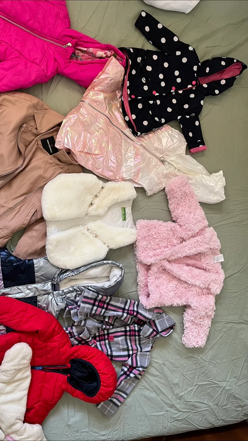 Bundle of 10 mixed jackets for toddler girls thumbnail