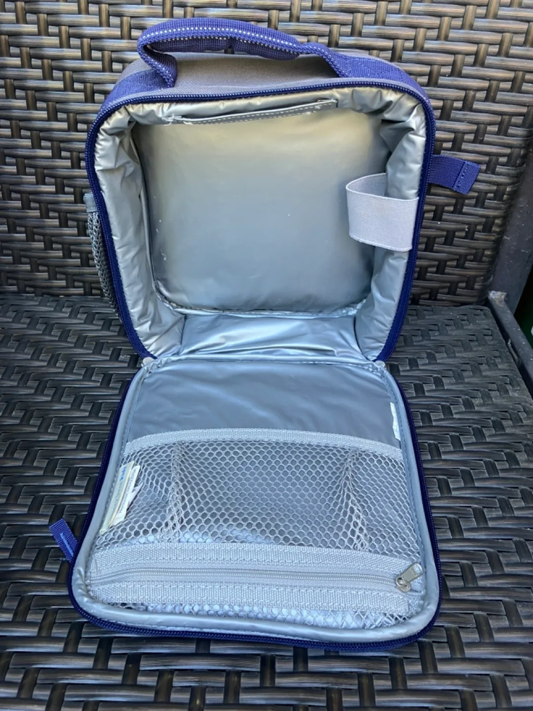 Pottery Barn Kids Lunch Bag image indicator(3)