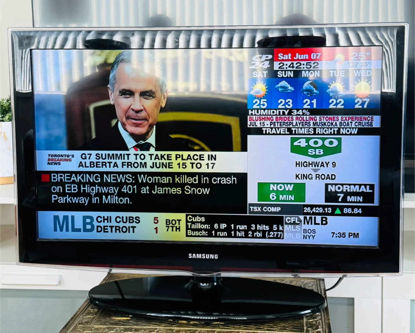 32” Samsung TV image indicator(2)